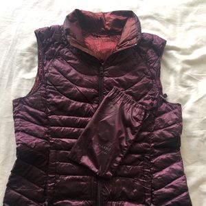 Bernardo Plum Packable Goode Down Vest